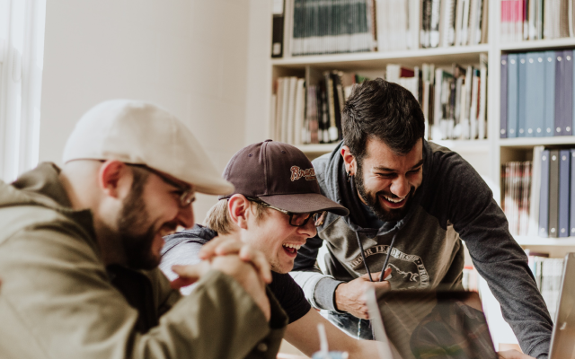 Tuyển dụng vị trí chuyên điều hành tour   